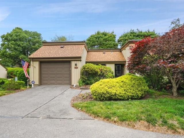 Heritage Hills Dr Unit A, Somers, Condo For Sale