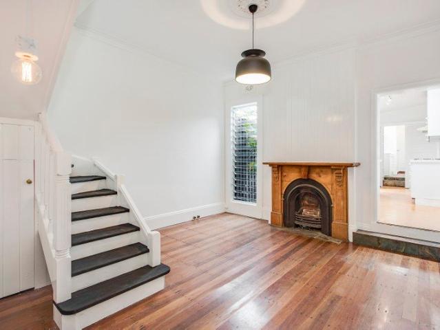 Heritage home in the heart of Newtown