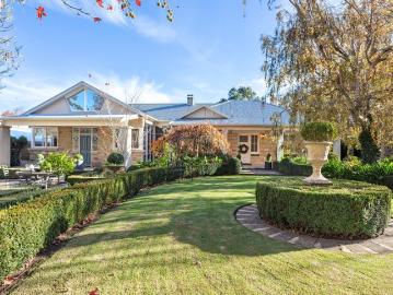 Heritage meets high intention an unforgettable Hahndorf sanctuary