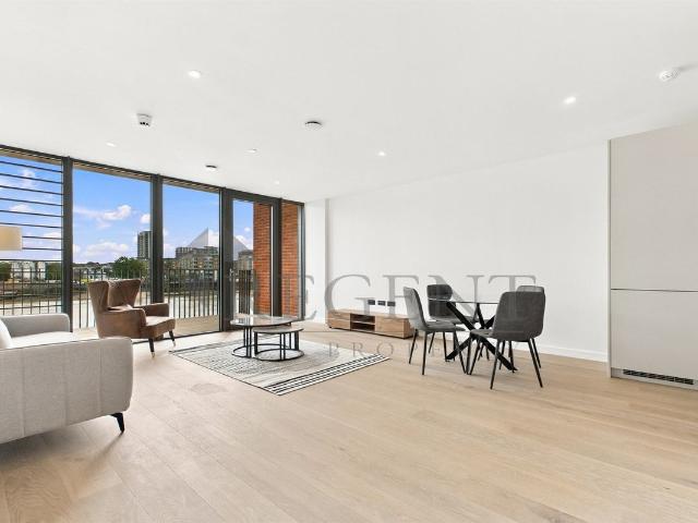 Herland Court, Carnwath Rd SW6, 1 bed flat to rent, £3,500 pcm | PrimeLocation