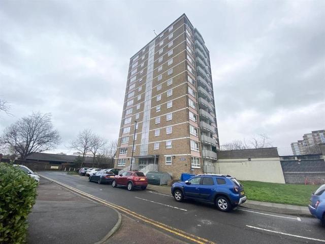 Herm House, Eastfield Road, Enfield 2 bed flat to rent £1,450 pcm £335 pw