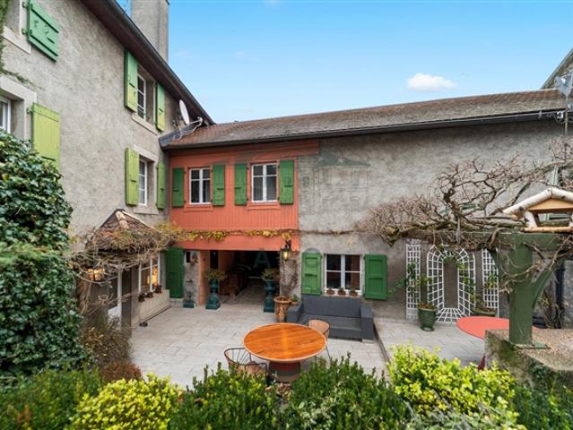 HERMANCE – PRÄCHTIGES DORFHAUS MIT SWIMMINGPOOL