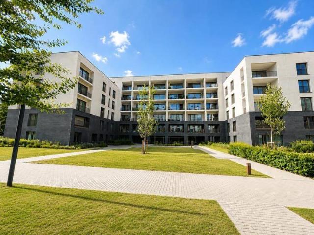 Hermann Debroux – 1 bed penthouse with terrace and cellar