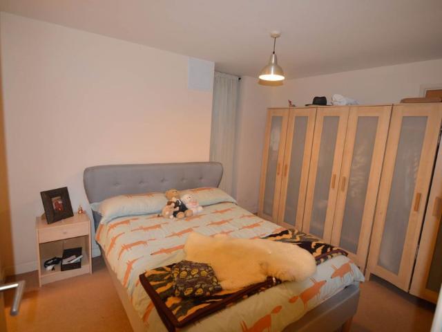 Hermit Road, Canning Town