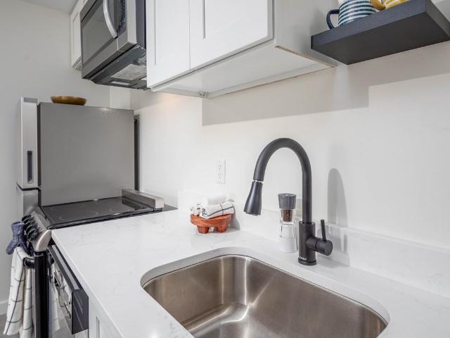 Hermitage Studios Nashville Studio Apartment for Rent at 4040 Central Pike, Hermitage, TN 37076