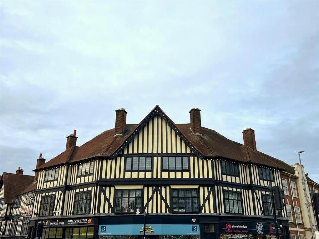 Hermitage Road, Hertfordshire SG5 1 bed flat to rent £1,075 pcm £248 pw