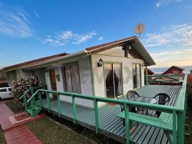 Hermosa cabaña en venta en el tabo | 3 dormitorios por 140000. 00 en El Tabo