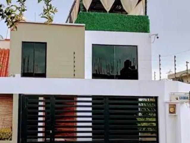 HERMOSA CASA 3 RECÁMARAS 3 BAÑOS BONITOS ACABADOS ROOF GARDEN TOTALMENTE AMUEBLADA AL SUR DE PUEBLA