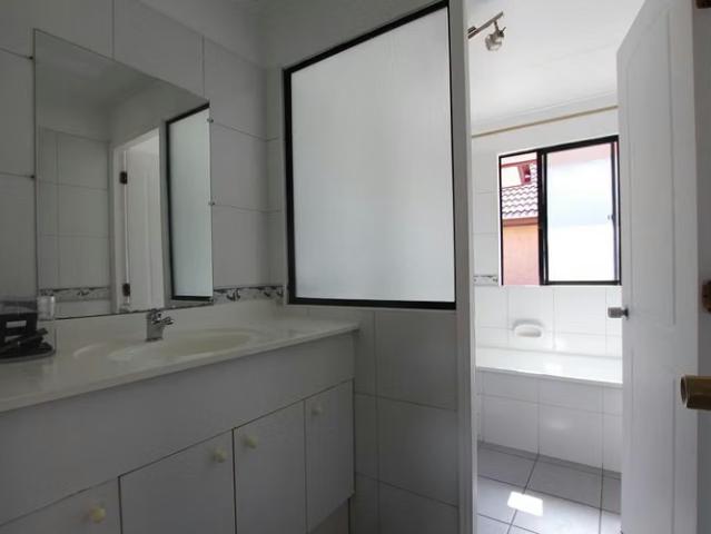 Copia de: Muy buen estado Casa 5d 3b 2e Ciudad Satélite Patagonia I Maipú | 5 dormitorios por 7100.00 en Maipú