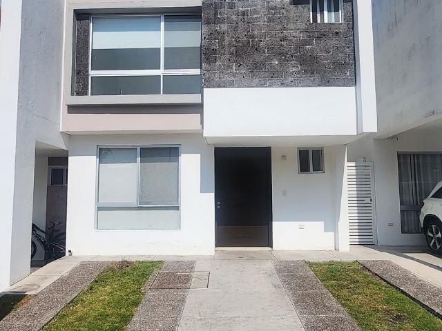 Hermosa Casa