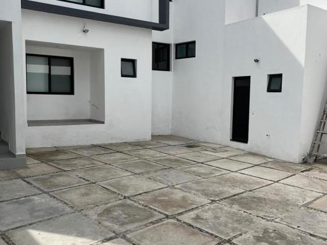 Gran casa completamente renovada en San Wenceslao