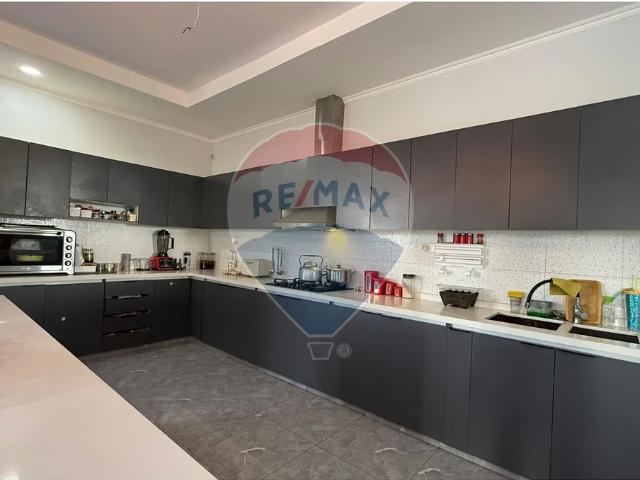 Hermosa casa con parcela en calera de tango | 6 dormitorios por 460000. 00 en San Bernardo