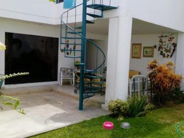 Óvalo Larco, Trujillo, Provincia de Trujillo, La Libertad, Perú