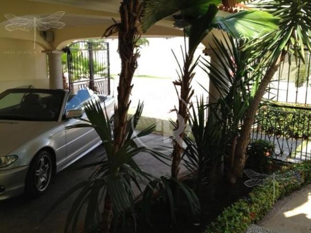Hermosa casa céntrica en privada Contoy, SM 19