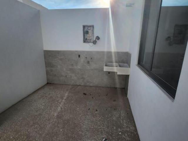 Hermosa casa a estrenar con sótano, frente a parque coto con alberca