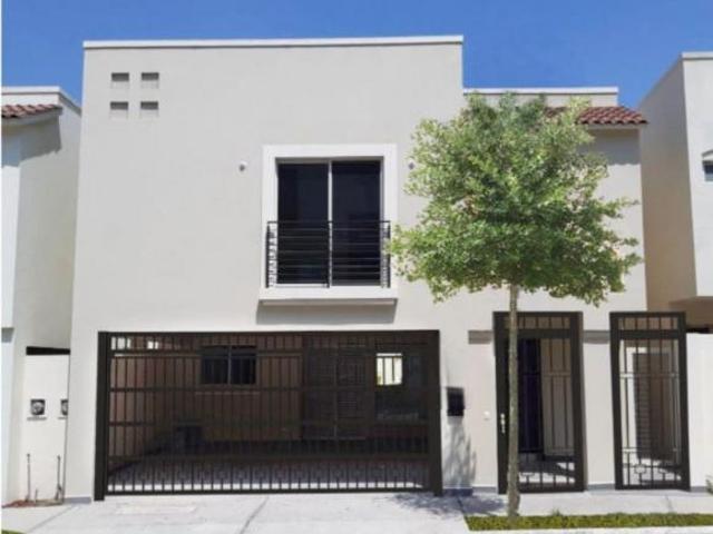 HERMOSA CASA A MITAD DE PRECIO EN ZAPOPAN CERCA DE PLAZA BUGAMBILIAS