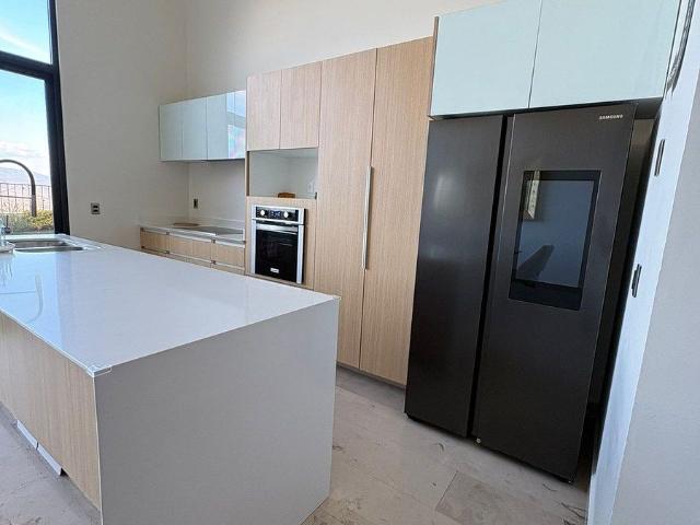 HERMOSA CASA AMUEBLADA EN PRIVADA PREMIUM!
