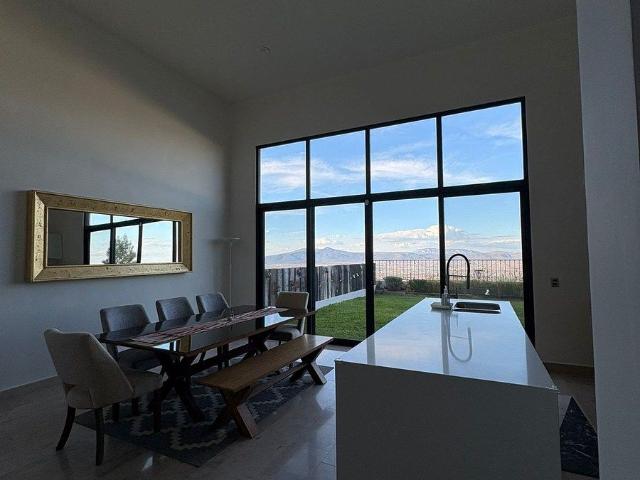 HERMOSA CASA AMUEBLADA EN PRIVADA PREMIUM!