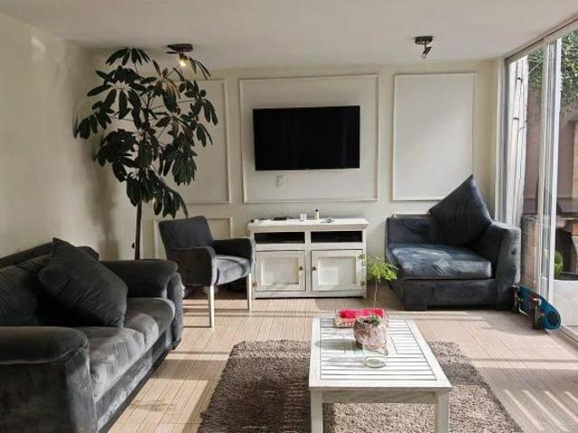 Hermosa casa: Amplia, luminosa, versátil y cómoda en Héroes Churubusco