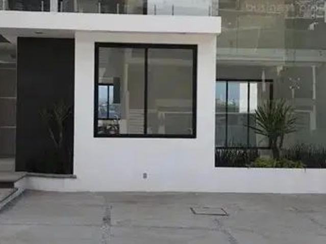 Hermosa Casa Grande En Renta En Zona Esmeralda