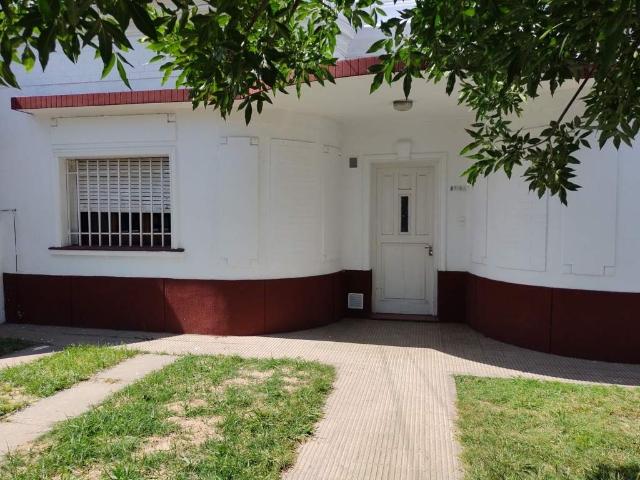 HERMOSA CASA DE DOS DORM EN B° ALTO ALBERDI