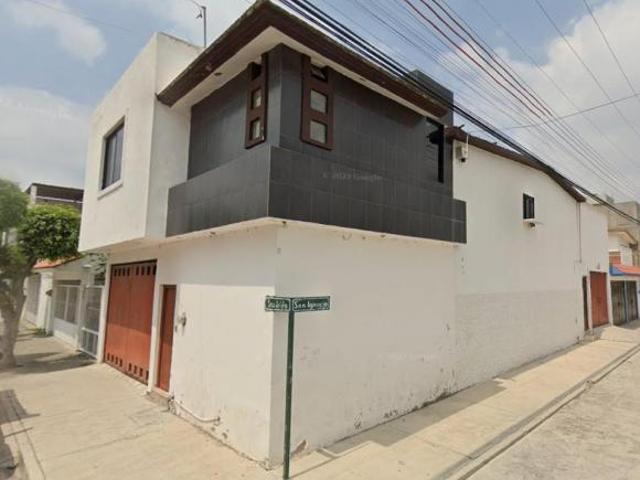 HERMOSA CASA DE RECUPERACIÓN BANCARIA EN IRAPUATO, GUANAJUATO