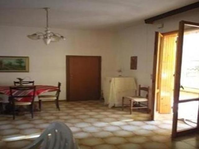 HERMOSA CASA DE RECUPERACIÓN BANCARIA EN VENTA EN VILLA DE ALVAREZ, COLIMA