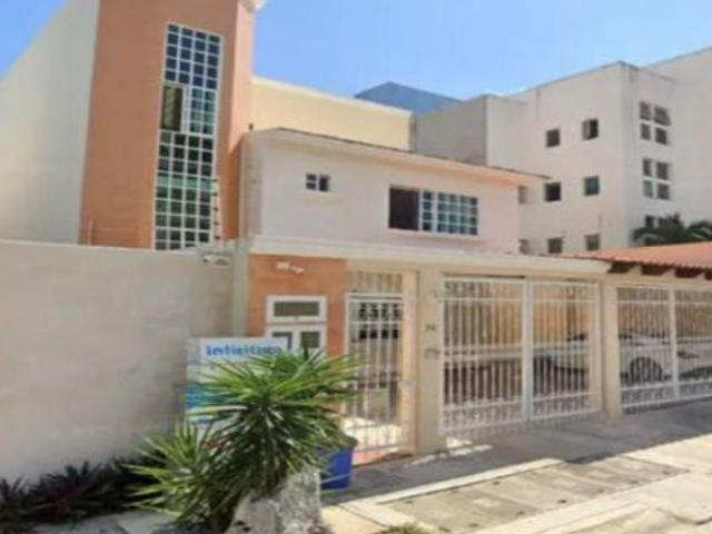 HERMOSA CASA DE VENTA EN CANCUN