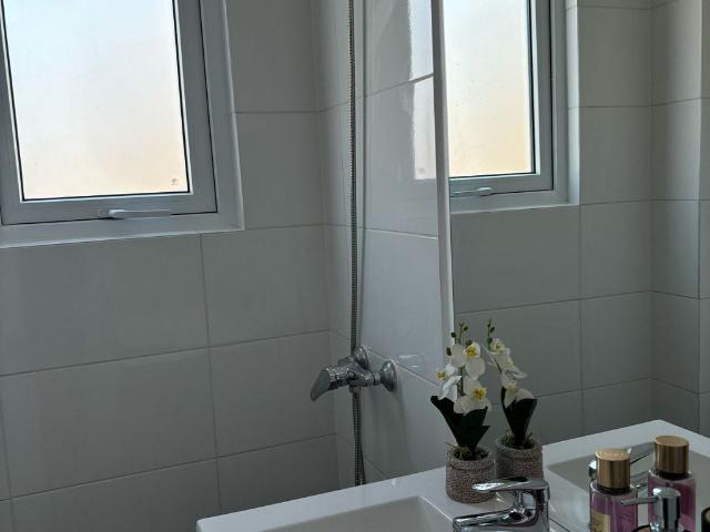 HERMOSA CASA DENTRO DE CONDOMINIO DISP INMEDIATA