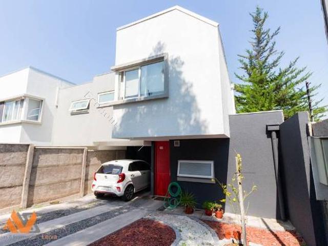 Hermosa Casa en Condominio, La Florida, Santiago