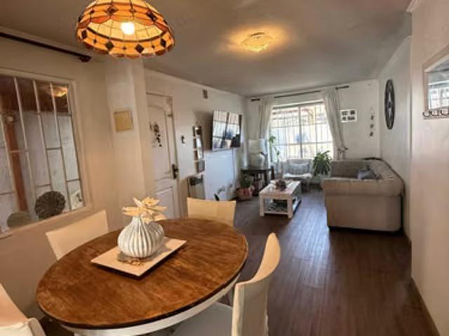 Hermosa Casa En Ciudad Del Sol 1798 | dormitorios por 167000. 00 en Puente Alto