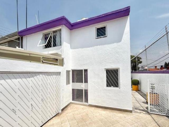 Hermosa Casa en Cumbria, Cuautitlán Izcalli con Patio Ideal para Reuniones