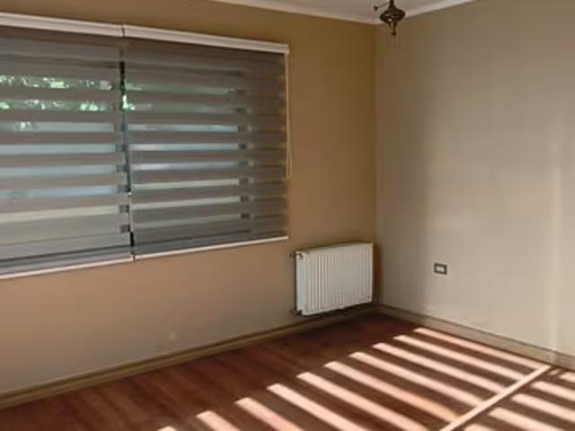 Hermosa casa en andalue 224m2 5 dormitorios 4 baños 4 estacionamientos | 5 dormitorios por 14000.00 en San Pedro de la Paz