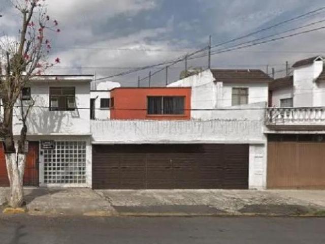 hermosa casa en Alcaldía de Iztapalapa..Excelente oportunidad. aprovecha