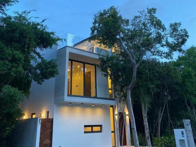 Hermosa casa en Aldea Ha Puerto Morelos / Beautiful home in Aldea Ha