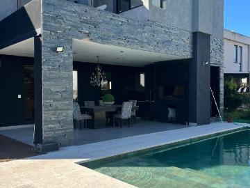 HERMOSA CASA EN ALQUILER Y VENTA EN LAGOON