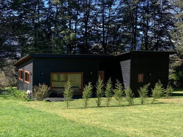 Hermosa casa en arriendo, en condominio de gran plusvalia