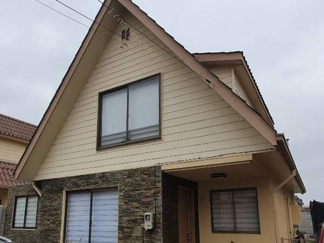 HERMOSA CASA EN ARRIENDO EN CONDOMINIO DE PEÑABLANCA