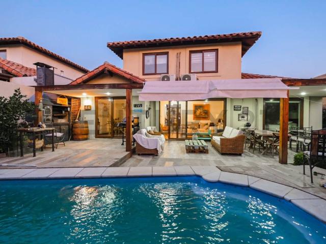 Hermosa casa en arriendo Piedra Roja