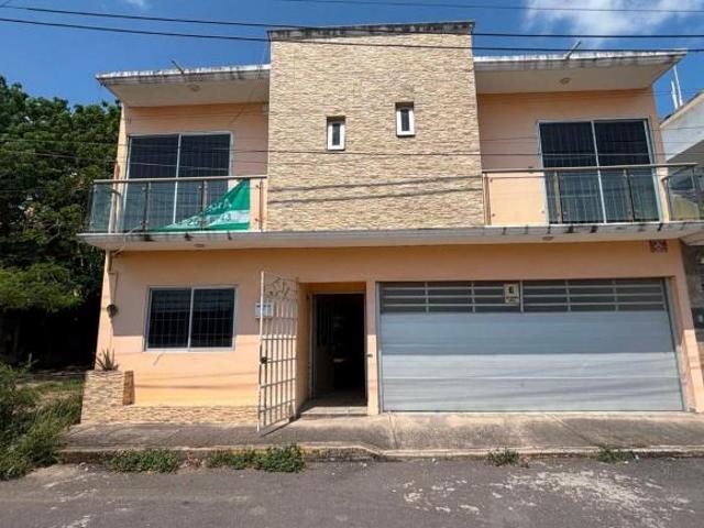 HERMOSA CASA EN ASTILLEROS VERACRUZ