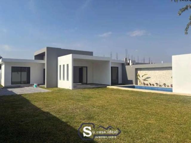 hermosa casa en Ayala Morelos