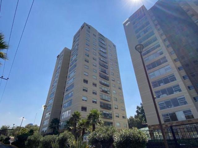 Hermosa casa en Bosques de Lomas Verdes