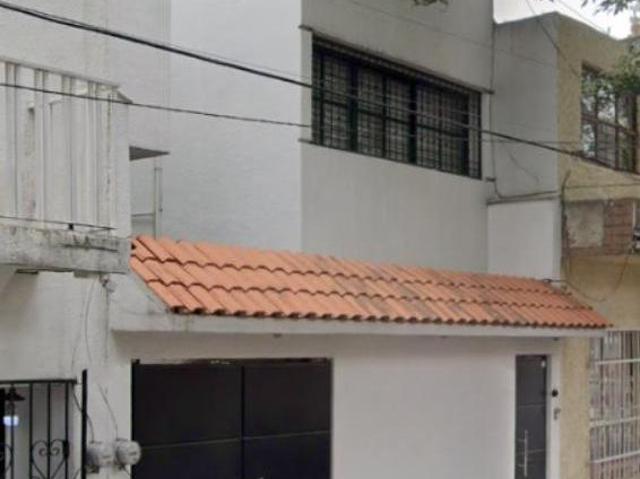 Hermosa casa en Héroes de Churubusco, Iztapalapa, CDMX