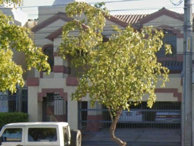 HERMOSA CASA EN HERMOSILLO, SONORA DE RECUPERACIÓN BANCARIA