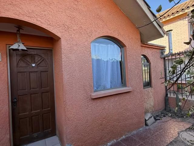 Hermosa casa en jardines del elqui | 4 dormitorios por 180000. 00 en La Serena