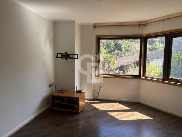 Hermosa casa en Lonco Alto 5D 6B | 5 dormitorios por 13500.00 en Chiguayante