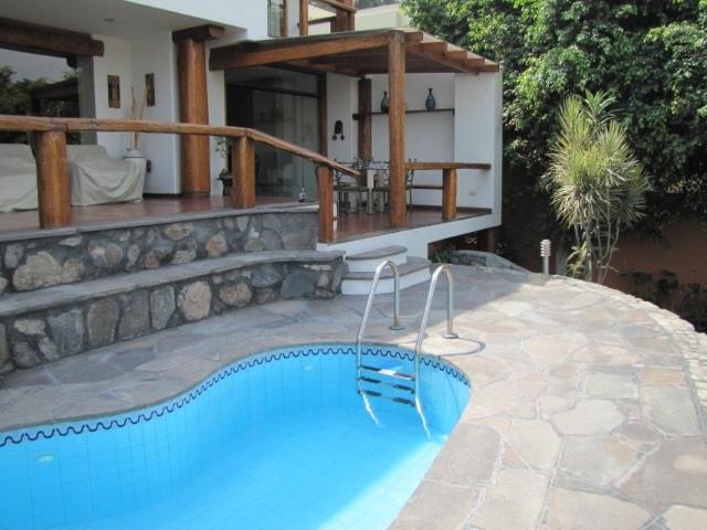 HERMOSA CASA EN LA ALAMEDA