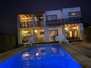 Hermosa casa en melipilla