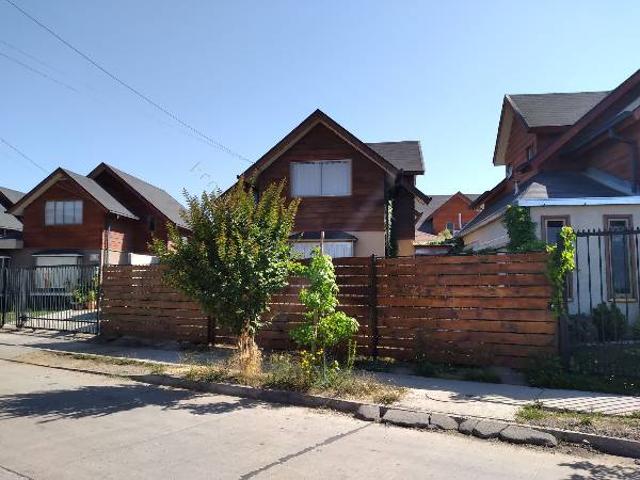 Hermosa casa en sector recidencial de Talca