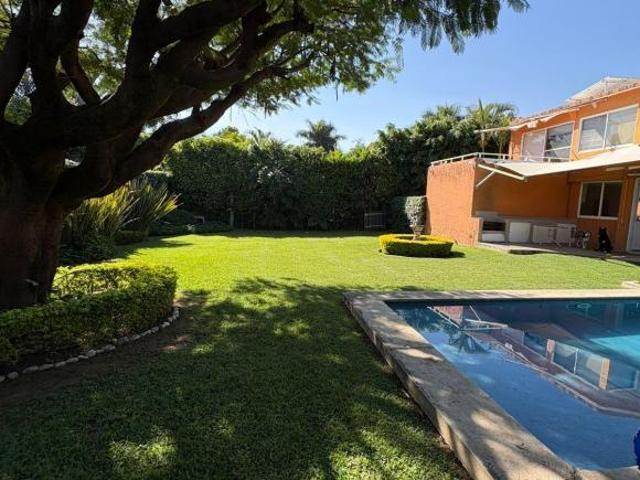 Hermosa casa en Sumiya